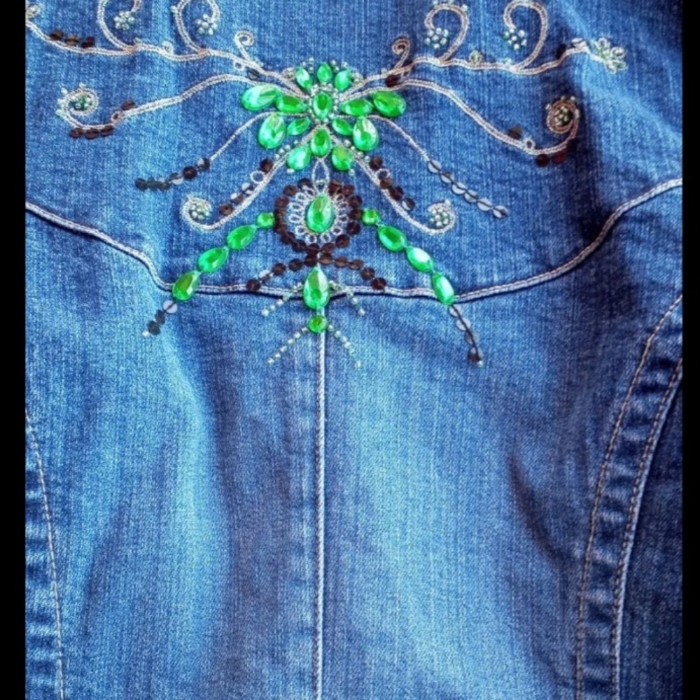 Jean Jacket - Picture 6 of 9